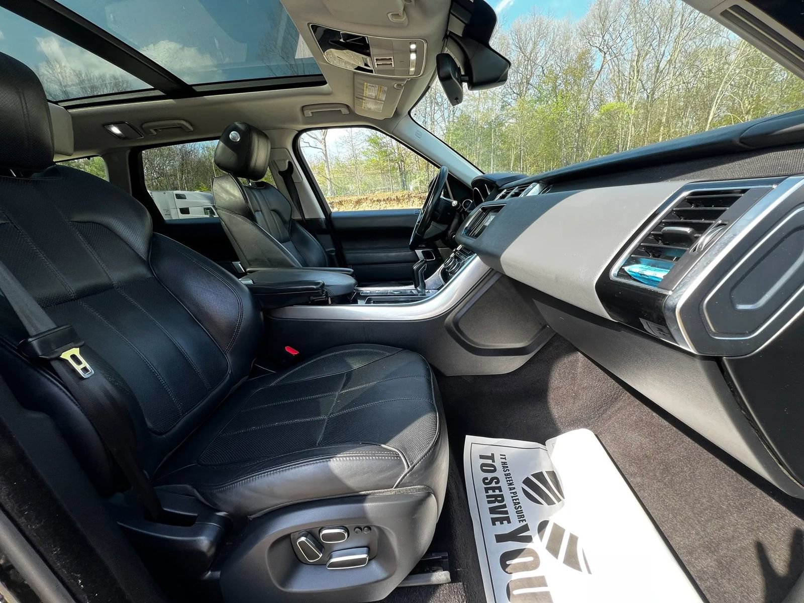 Used 2014 Land Rover Range Rover Sport HSE AWD/4WD image 12