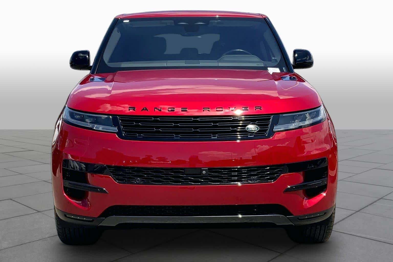 Used 2023 Land Rover Range Rover Sport SE AWD/4WD image 4