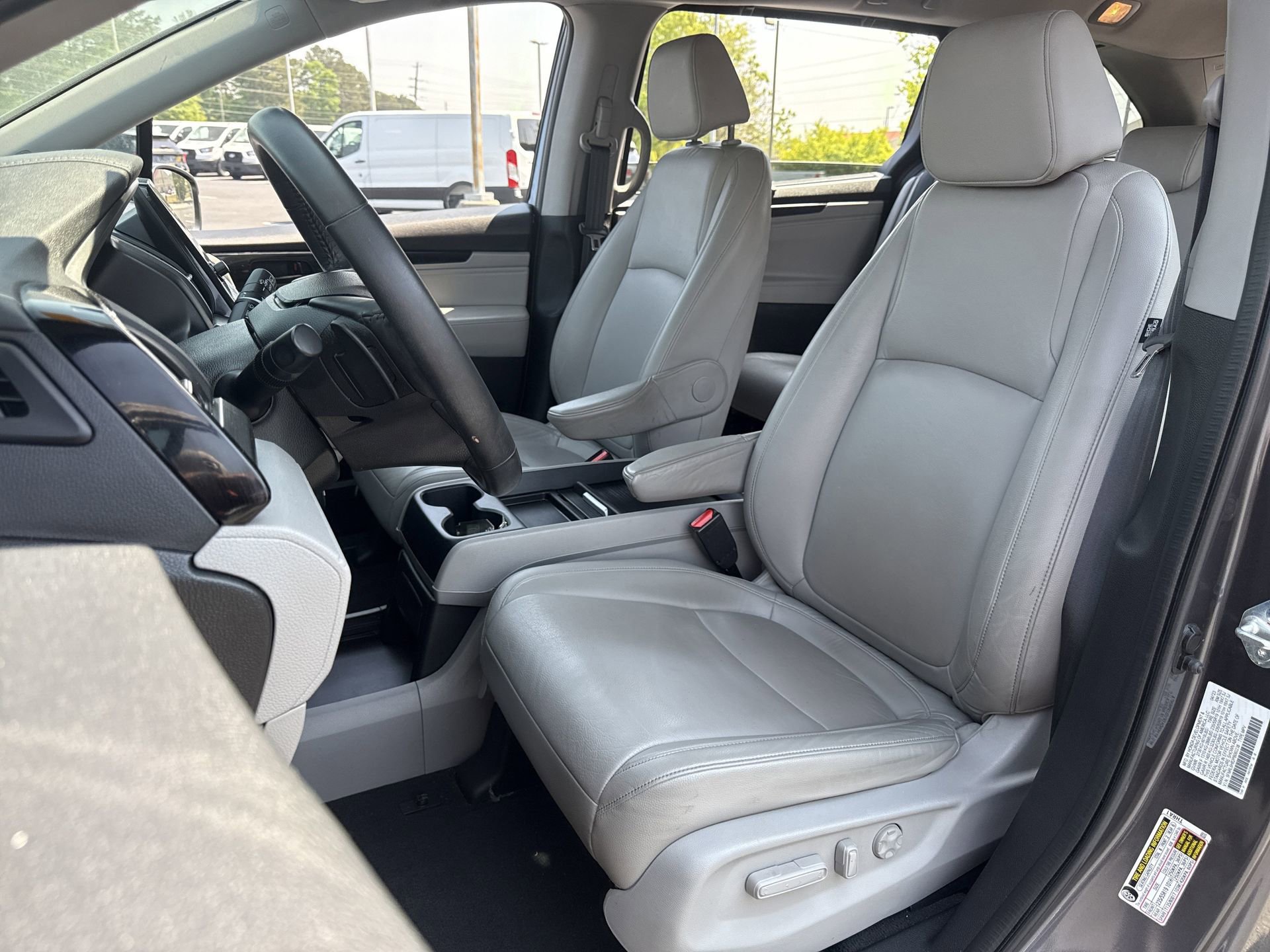 Used 2023 Honda Odyssey Touring image 16