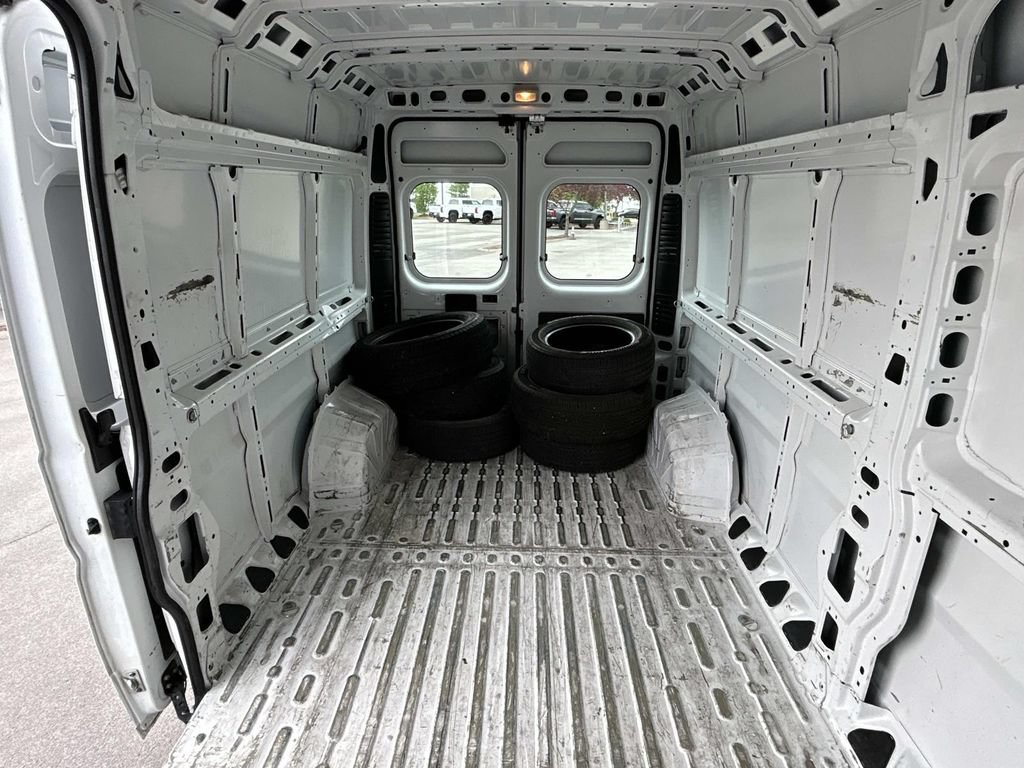 Used 2014 RAM ProMaster 2500 w/ Interior Convenience Group FWD image 22