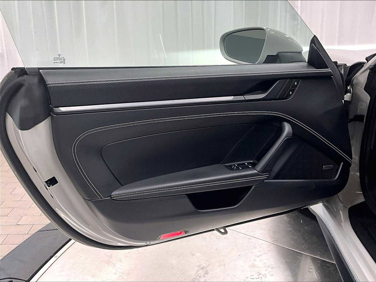 Used 2022 Porsche 911 GT3 image 23