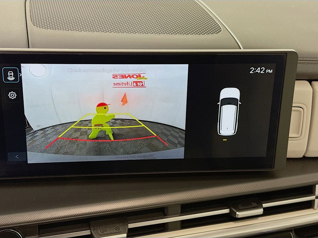 Used 2025 Hyundai Santa Fe SE image 6