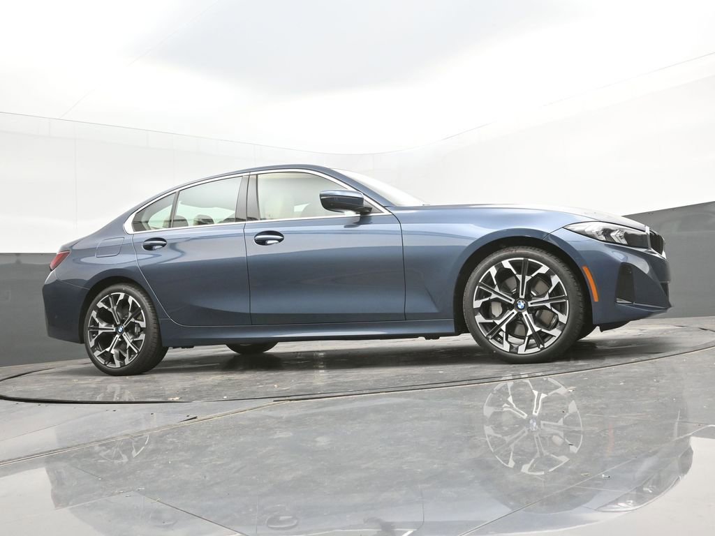 Certified 2025 BMW 330i Sedan w/ Premium Package image 45