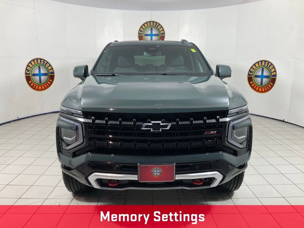 Used 2025 Chevrolet Suburban Z71 w/ Comfort Package image 22