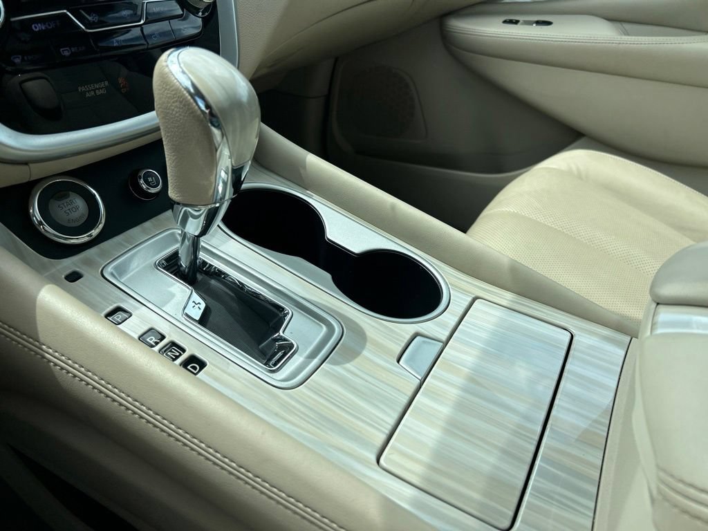 Used 2016 Nissan Murano Platinum w/ Platinum Technology Package FWD image 36