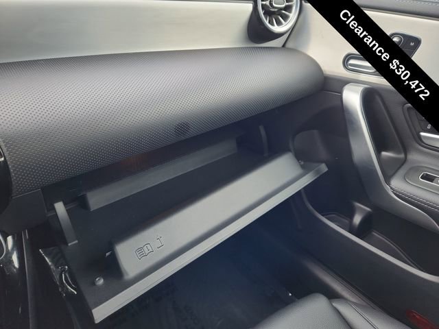 Used 2025 Mercedes-Benz CLA 250 4MATIC image 43