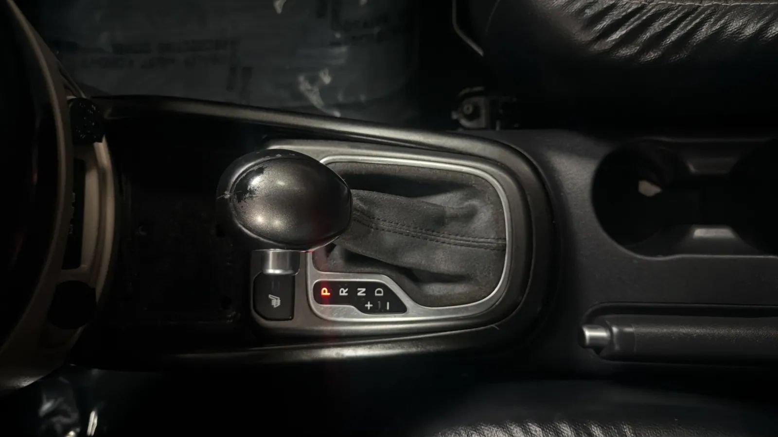 Used 2013 Kia Soul ! w/ Premium Pkg FWD image 12