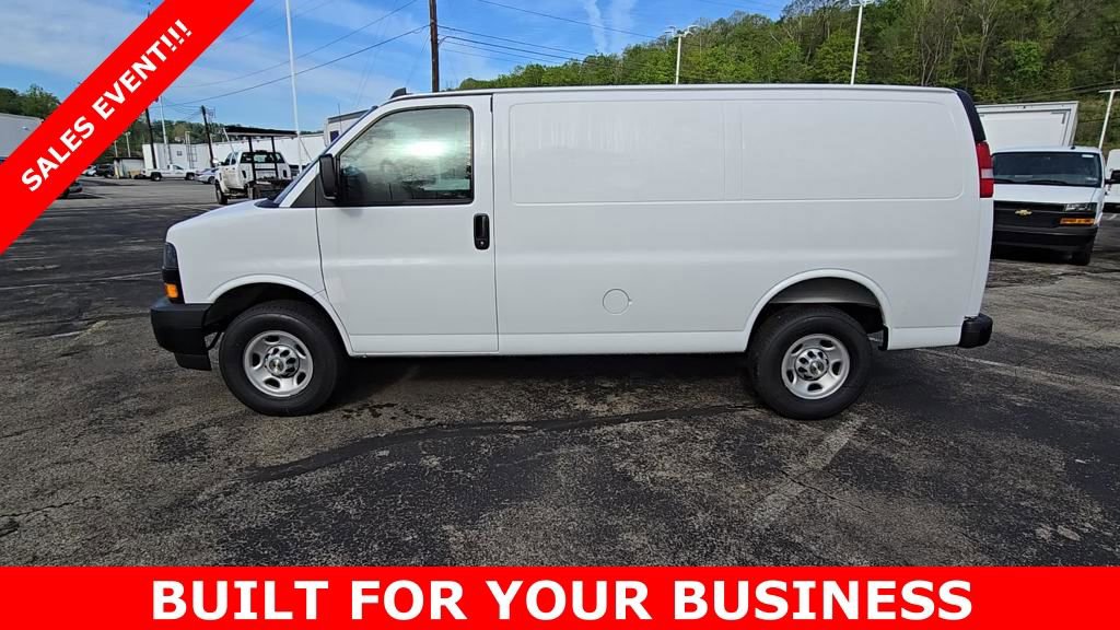 New 2025 Chevrolet Express 2500 w/ Communications Package image 3