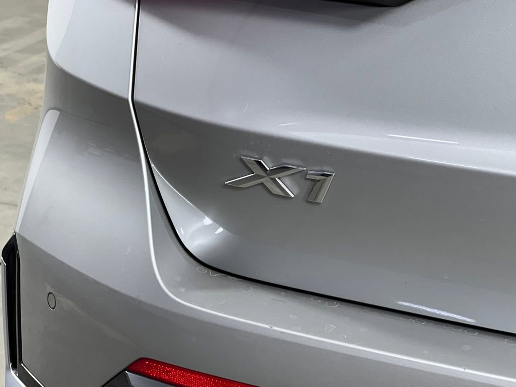 Used 2025 BMW X1 xDrive28i w/ Premium Package image 45