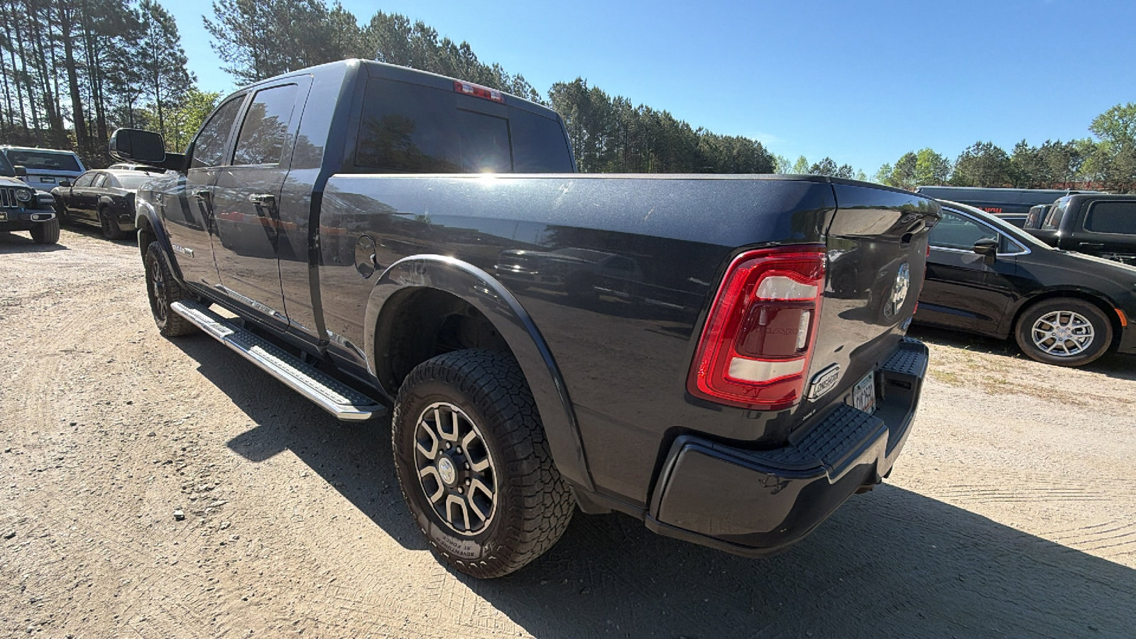Used 2022 RAM 3500 Limited image 10