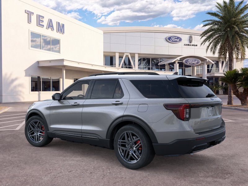 New 2026 Ford Explorer ST-Line w/ ST-Line Street Pack AWD/4WD image 4