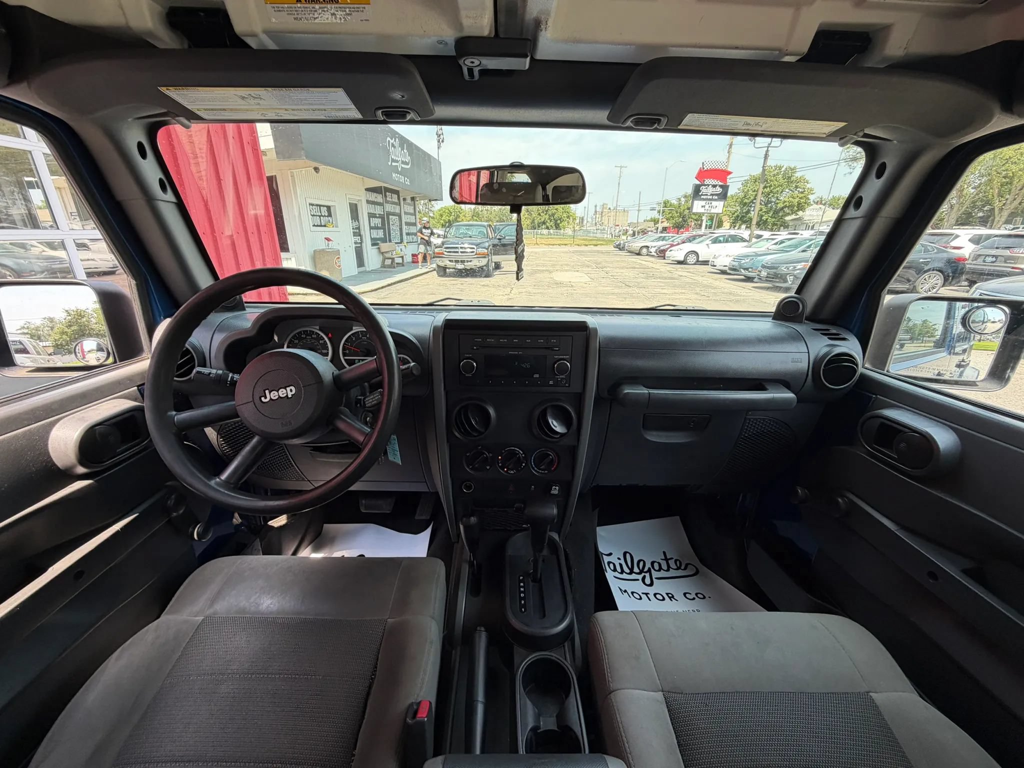 Used 2010 Jeep Wrangler Unlimited Sport AWD/4WD image 17