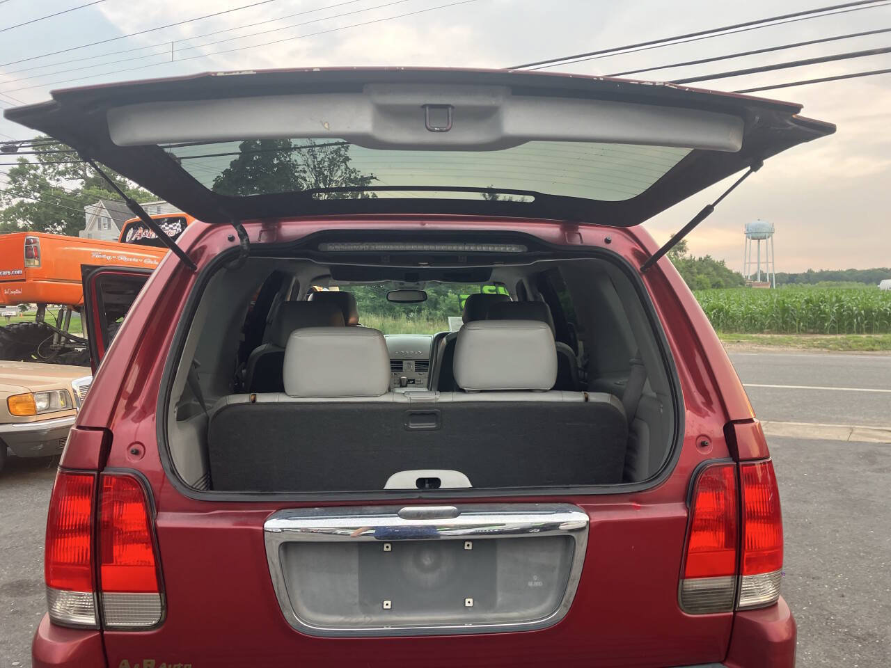 Used 2005 Lincoln Aviator AWD image 37