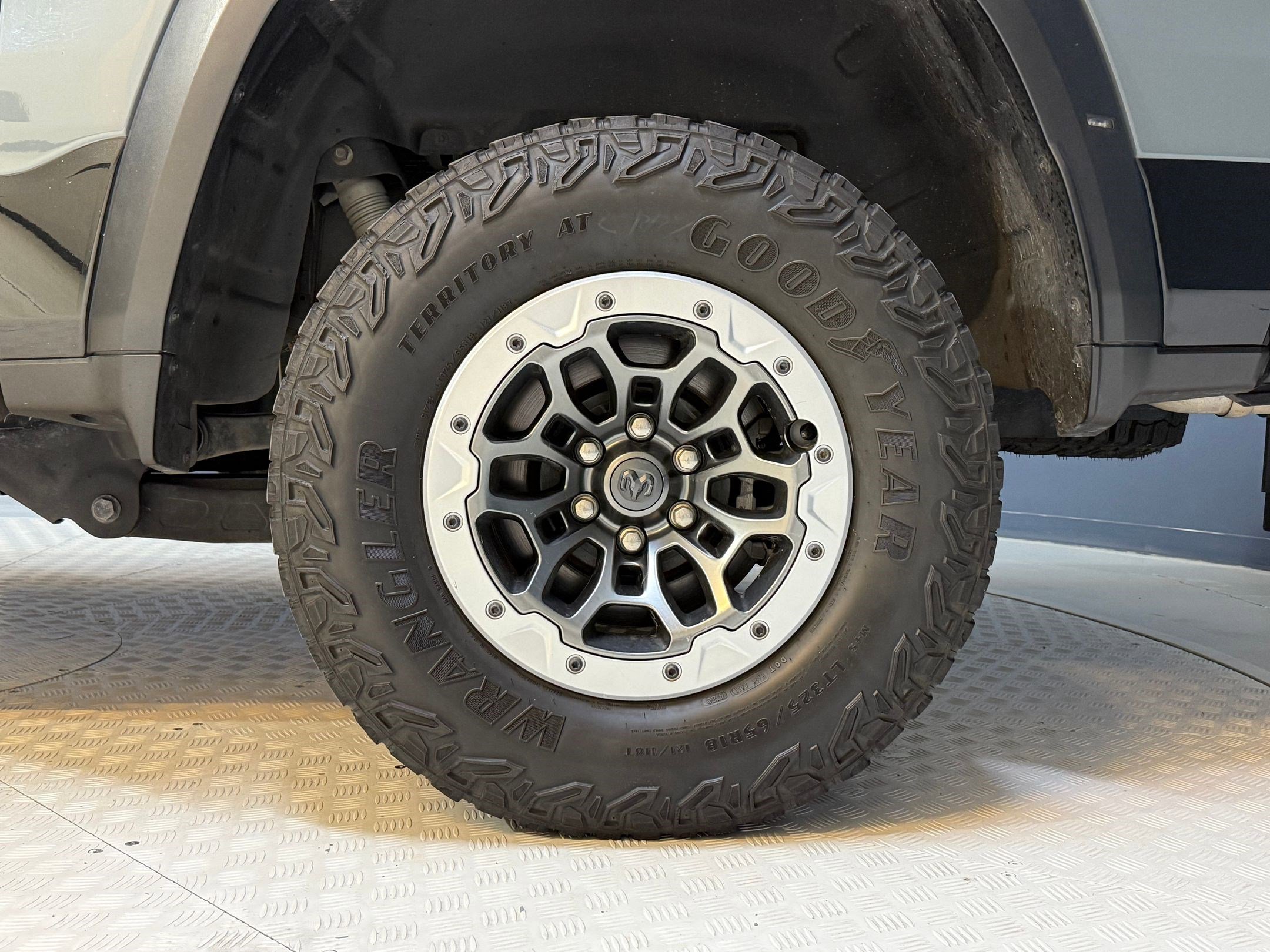 Used 2021 RAM 1500 TRX w/ TRX Lanuch Edition image 12