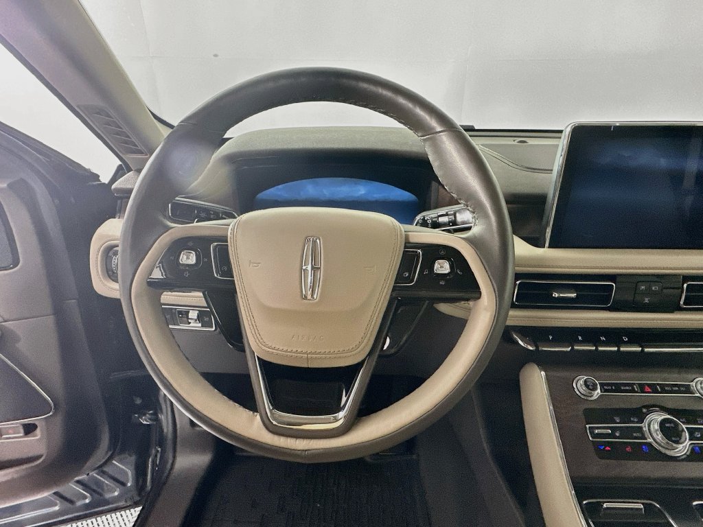 Used 2023 Lincoln Aviator Reserve w/ Elements Package Plus AWD/4WD image 18