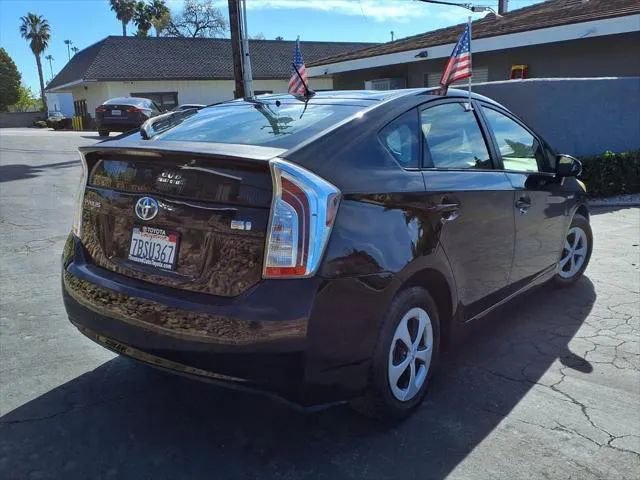 Used 2013 Toyota Prius Two image 3