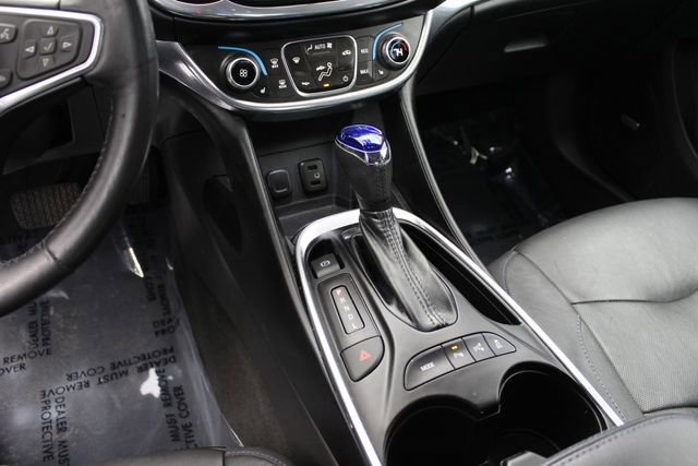 Used 2017 Chevrolet Volt Premier w/ Driver Confidence II Package image 21