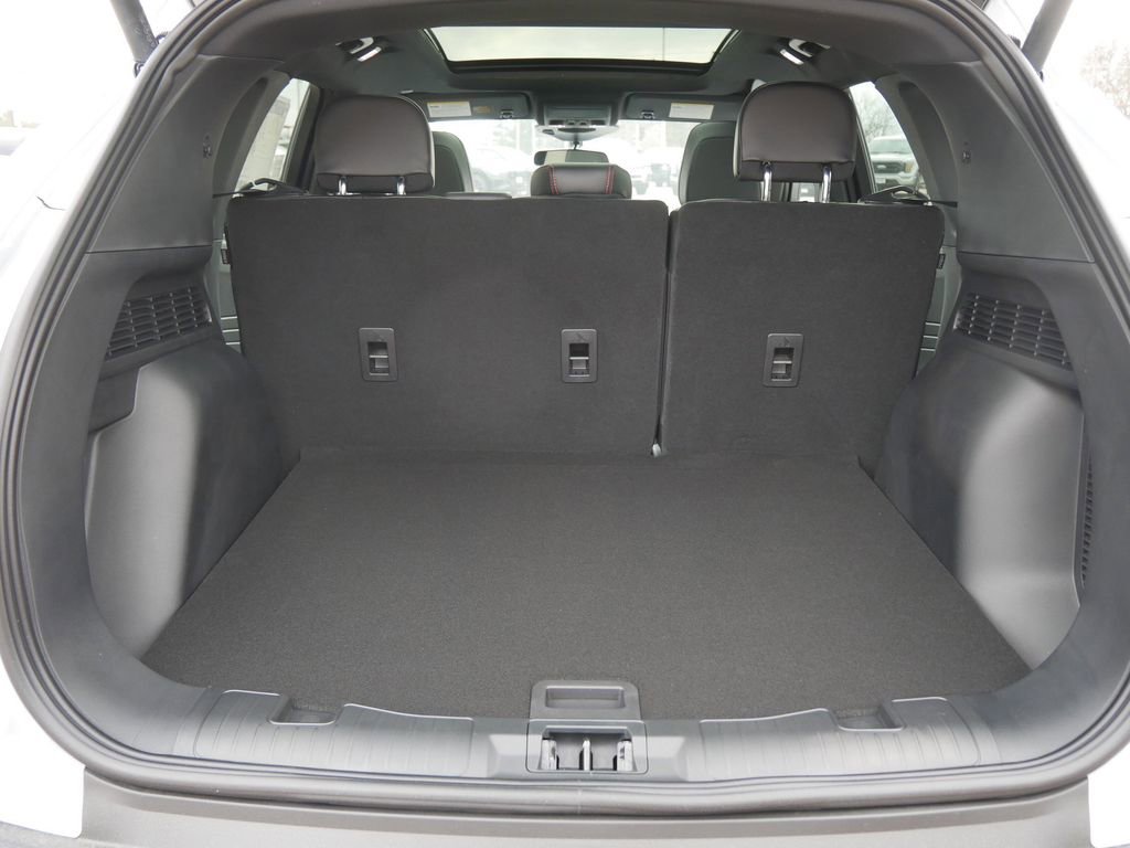 New 2026 Ford Escape ST-Line Select w/ Equipment Group 401A AWD/4WD image 12