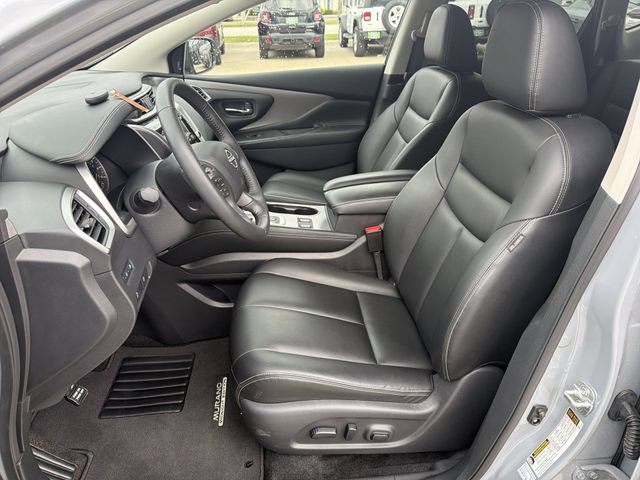 Used 2024 Nissan Murano SV w/ SV Midnight Edition Package AWD/4WD image 13