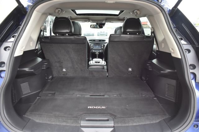 Used 2017 Nissan Rogue SL w/ SL Premium Package AWD/4WD image 39