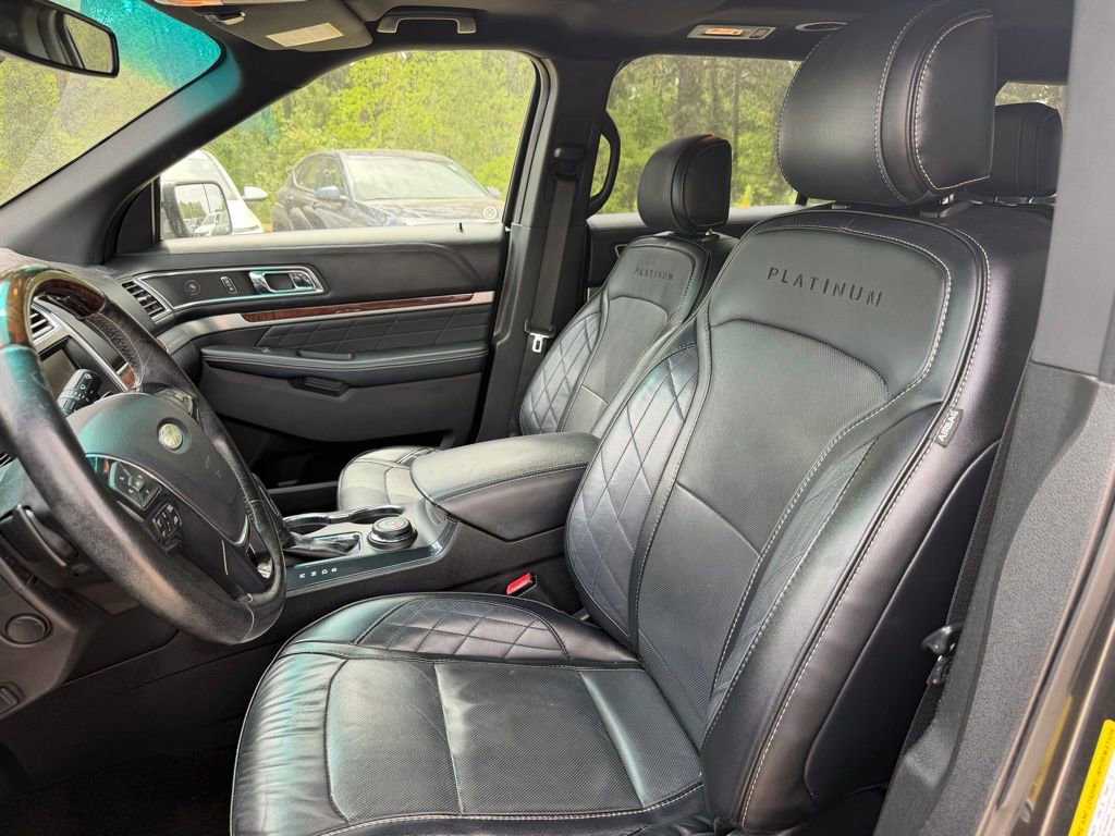 Used 2016 Ford Explorer Platinum image 7