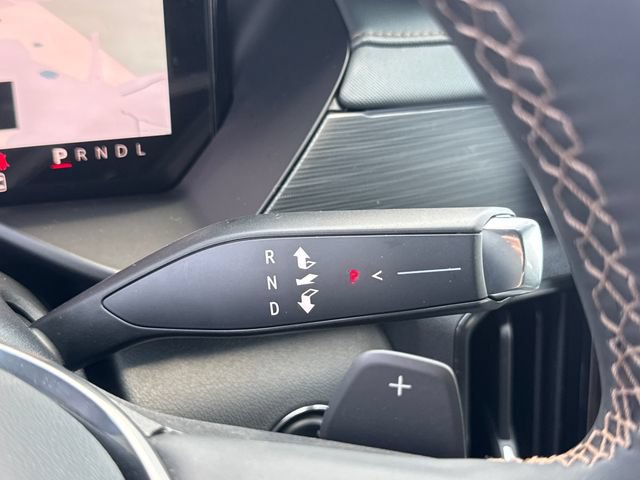 New 2027 GMC Acadia AT4 w/ Luxury Package AWD/4WD image 17