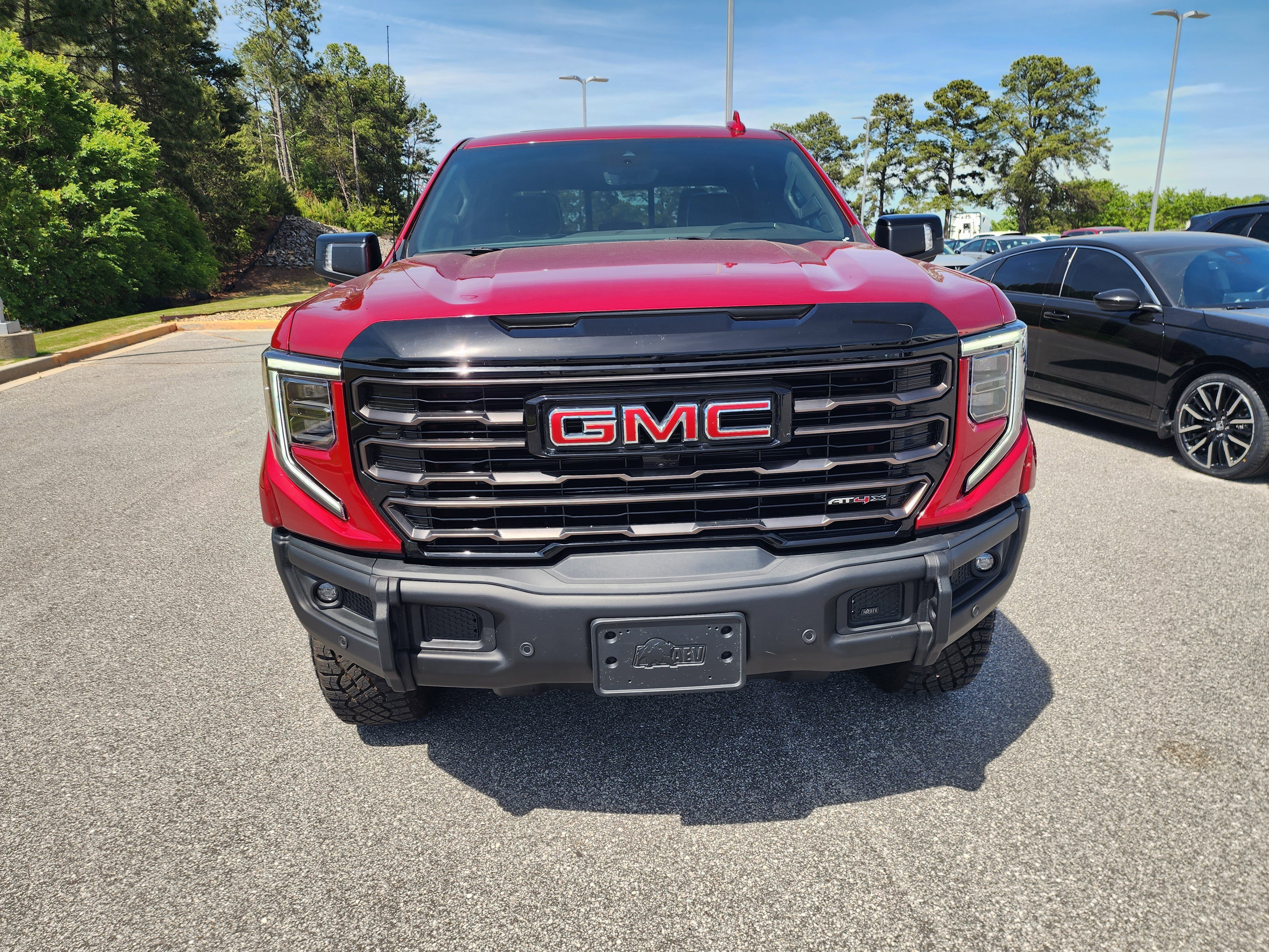 Used 2025 GMC Sierra 1500 AT4X AWD/4WD image 10