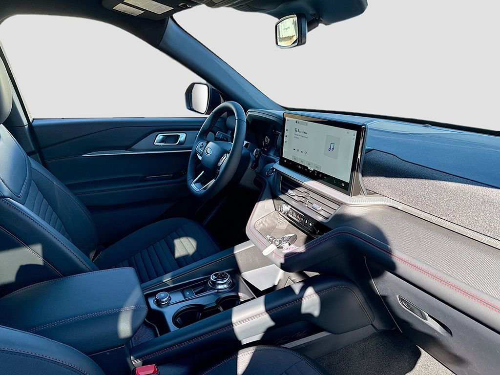New 2026 Ford Explorer ST-Line w/ ST-Line Street Pack image 22