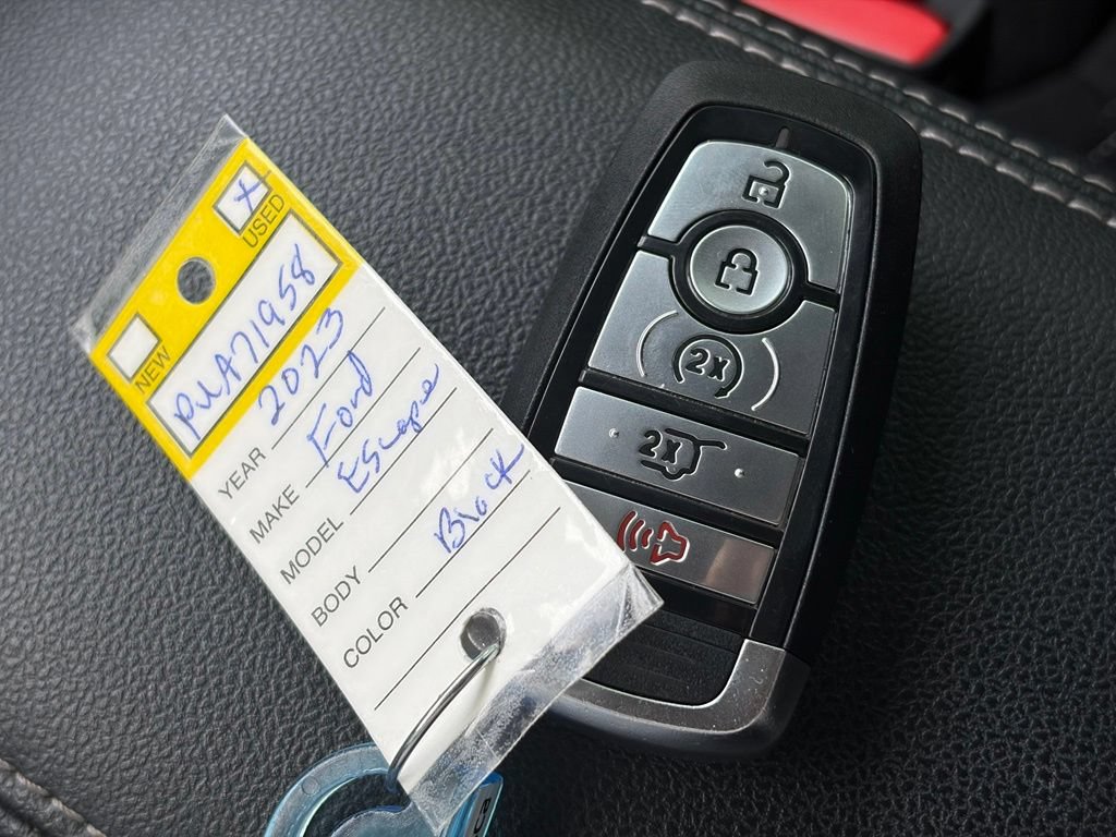 Used 2023 Ford Escape Active w/ Tech Pack #2 AWD/4WD image 38