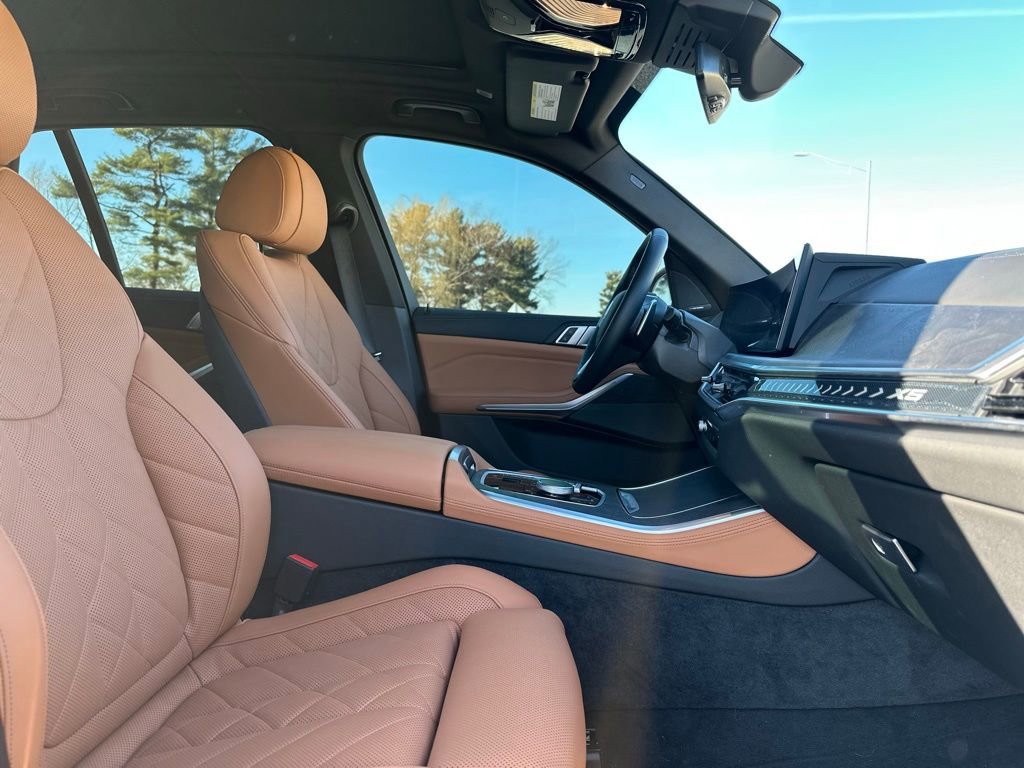 Certified 2024 BMW X5 xDrive40i w/ Premium Package image 25