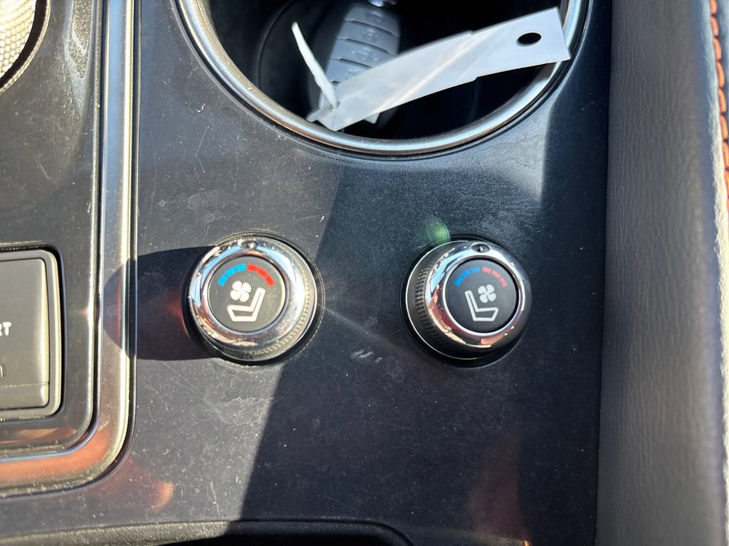 Used 2019 Nissan Maxima SR w/ Premium Package image 33