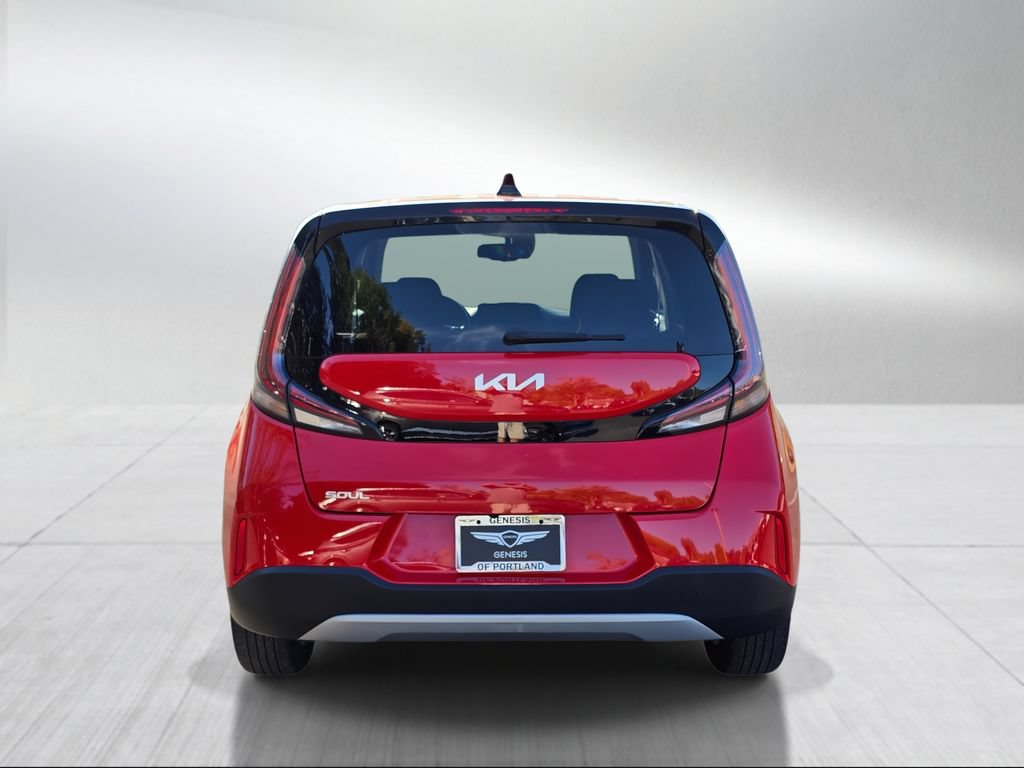 Used 2024 Kia Soul S FWD image 4