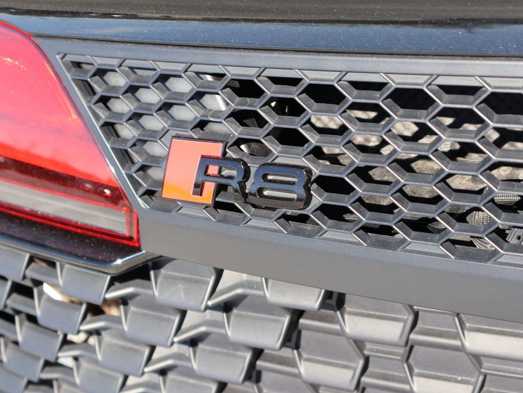 Used 2023 Audi R8 V10 performance image 10