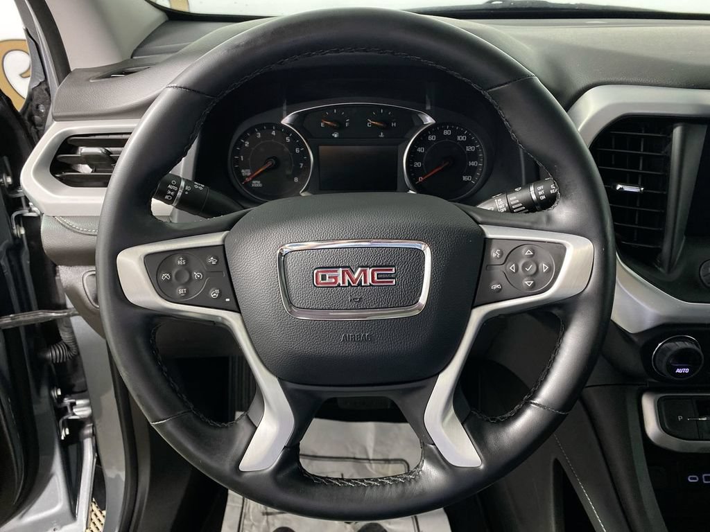 Used 2023 GMC Acadia SLT w/ Preferred Package AWD/4WD image 14