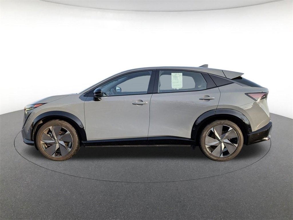 Used 2024 Nissan Ariya AWD image 8
