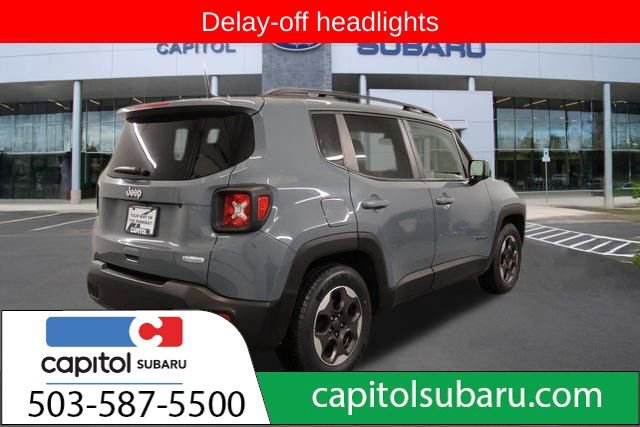 Used 2018 Jeep Renegade Latitude image 3