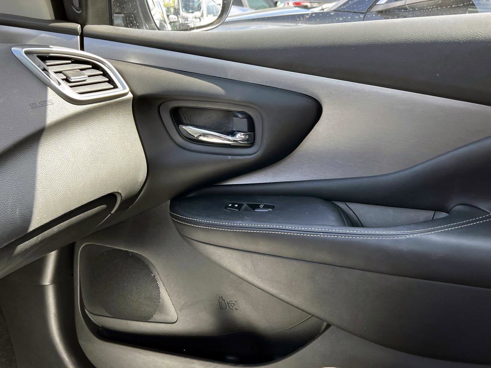 Used 2023 Nissan Murano S AWD/4WD image 29