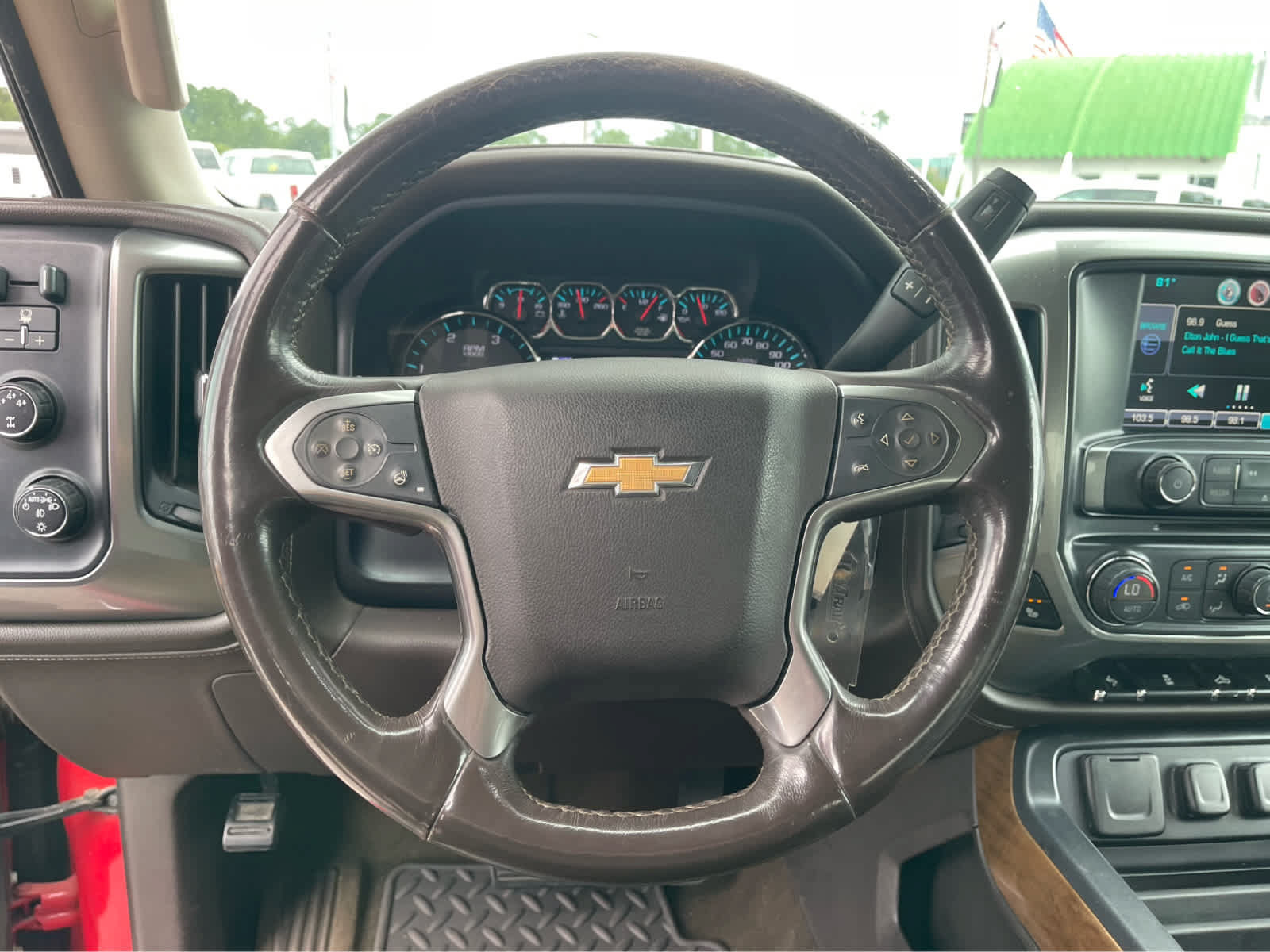 Used 2015 Chevrolet Silverado 2500 LTZ w/ Duramax Plus Package AWD/4WD image 15