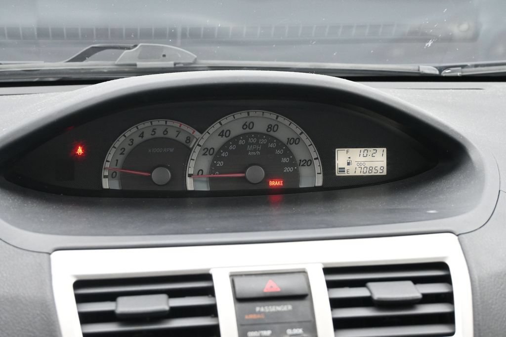 Used 2007 Toyota Yaris Sedan FWD image 10