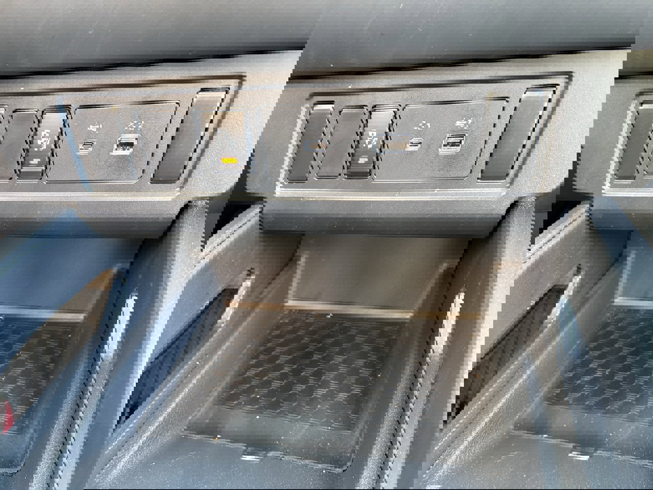 Used 2022 Nissan Frontier S w/ Technology Package image 22