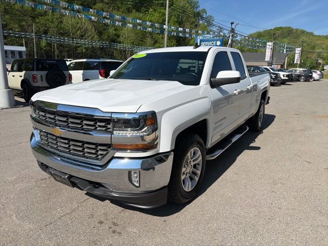 Used 2017 Chevrolet Silverado 1500 LT w/ All Star Edition image 6