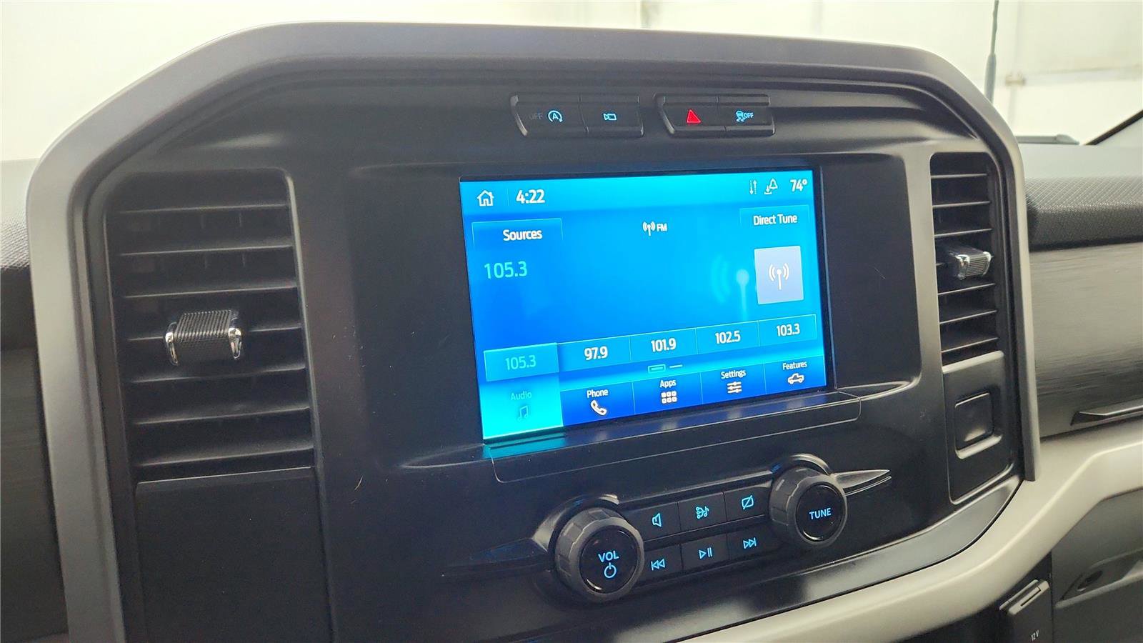 Used 2023 Ford F150 XLT image 41