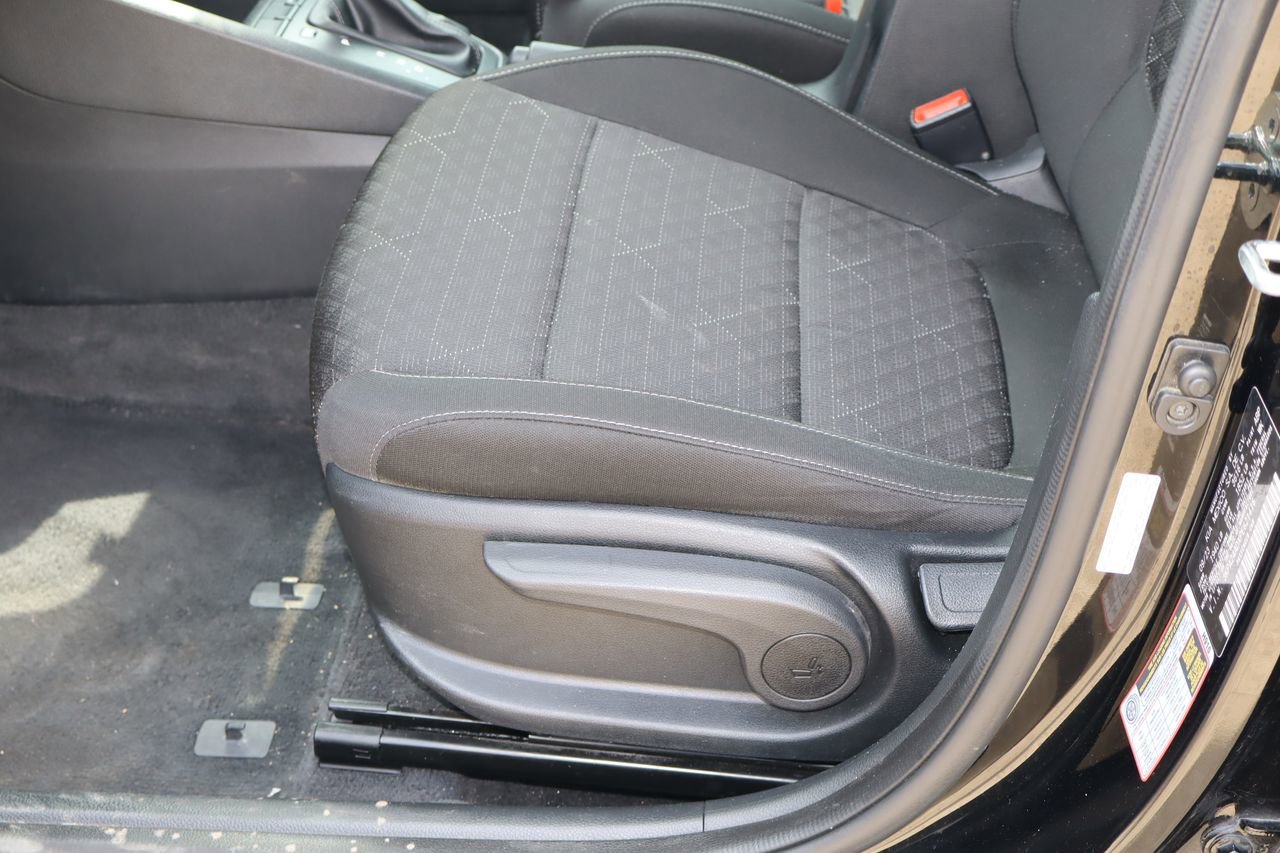Used 2023 Kia Rio S FWD image 14