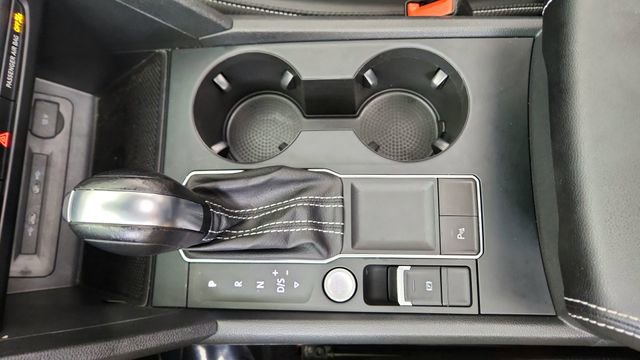 Used 2021 Volkswagen Atlas Cross Sport SE w/ Panoramic Sunroof Package image 48