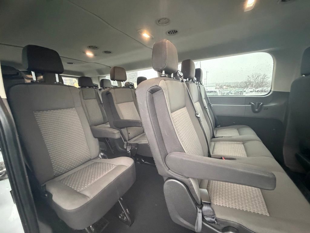 Used 2023 Ford Transit 350 XLT RWD image 27