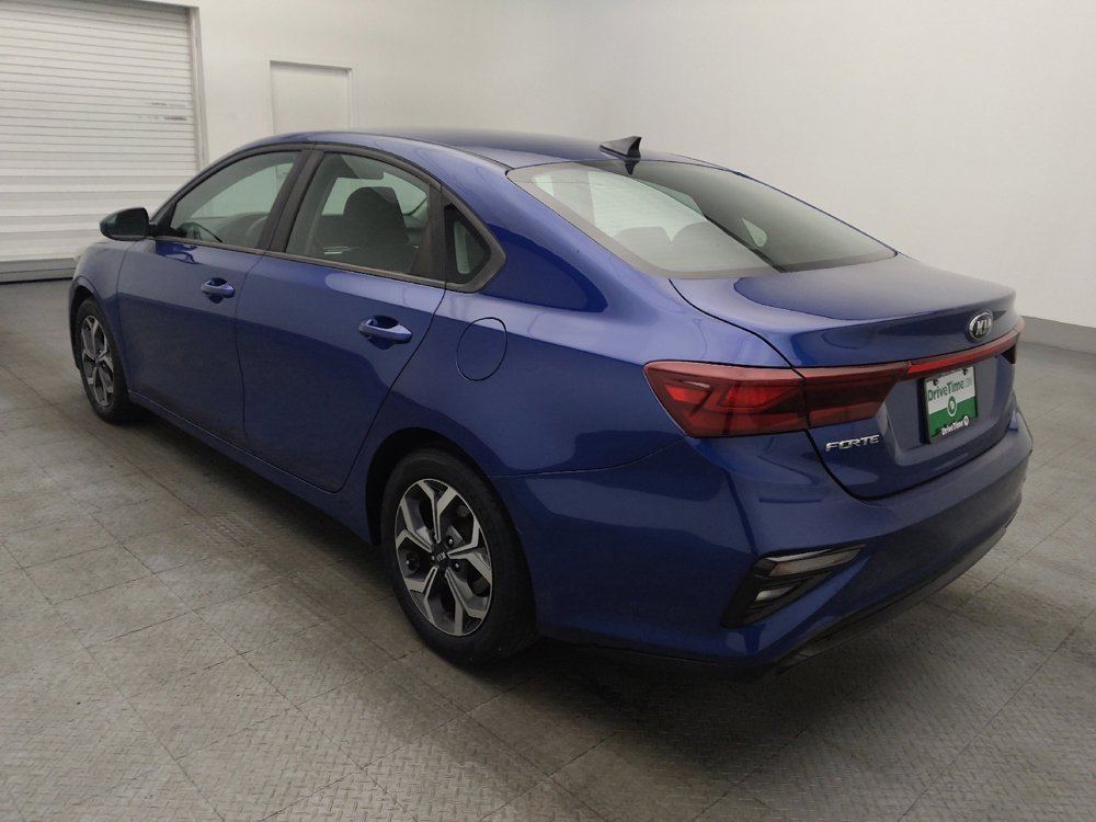 Used 2020 Kia Forte LXS FWD image 5