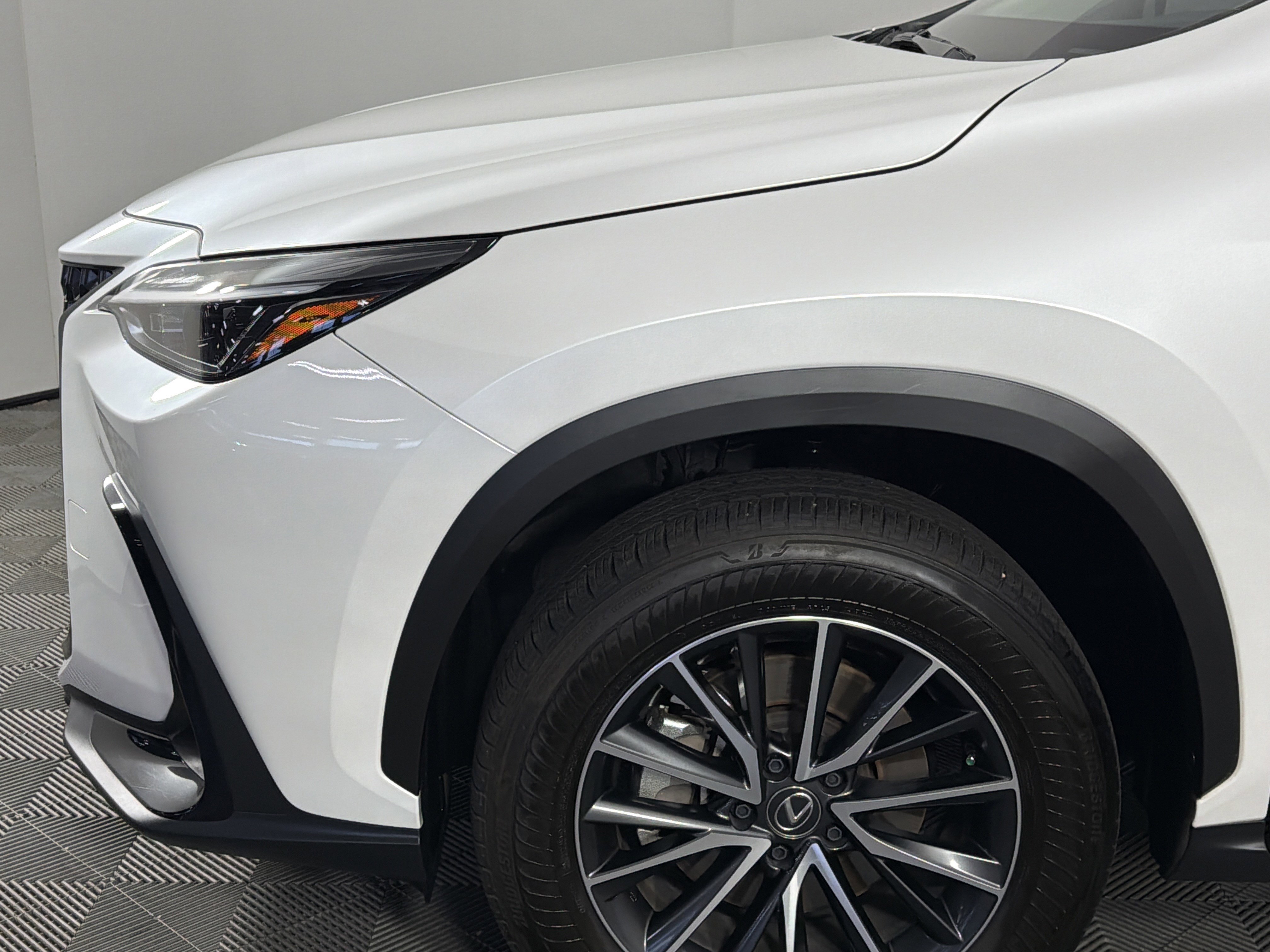 Used 2024 Lexus NX 350 AWD w/ Cold Area Package image 4