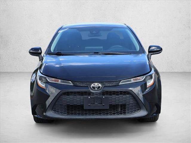 Used 2020 Toyota Corolla LE FWD image 2