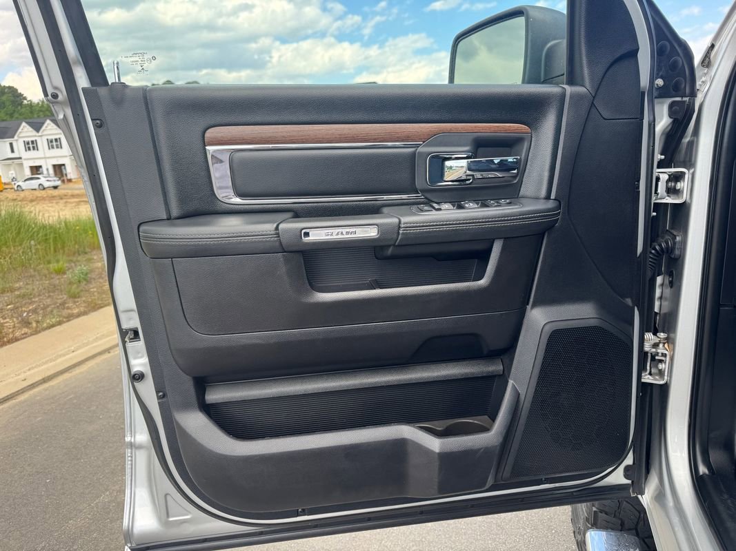 Used 2018 RAM 2500 Laramie w/ Off Road Package image 15