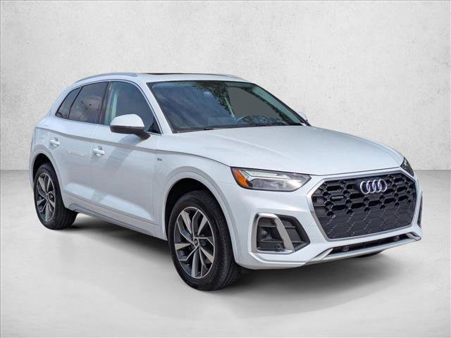 Used 2023 Audi Q5 2.0T Premium Plus w/ Premium Plus Package image 3